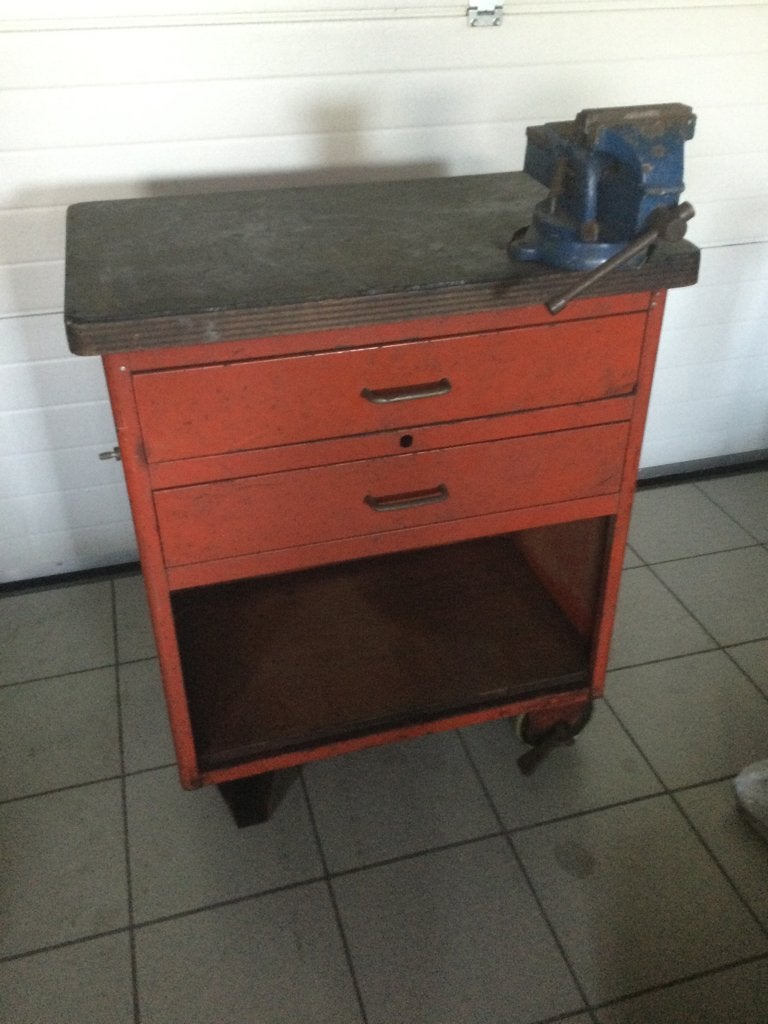 Établi mobil Facom, Enlèvement, Utilisé, 70 à 120 cm, Étau
