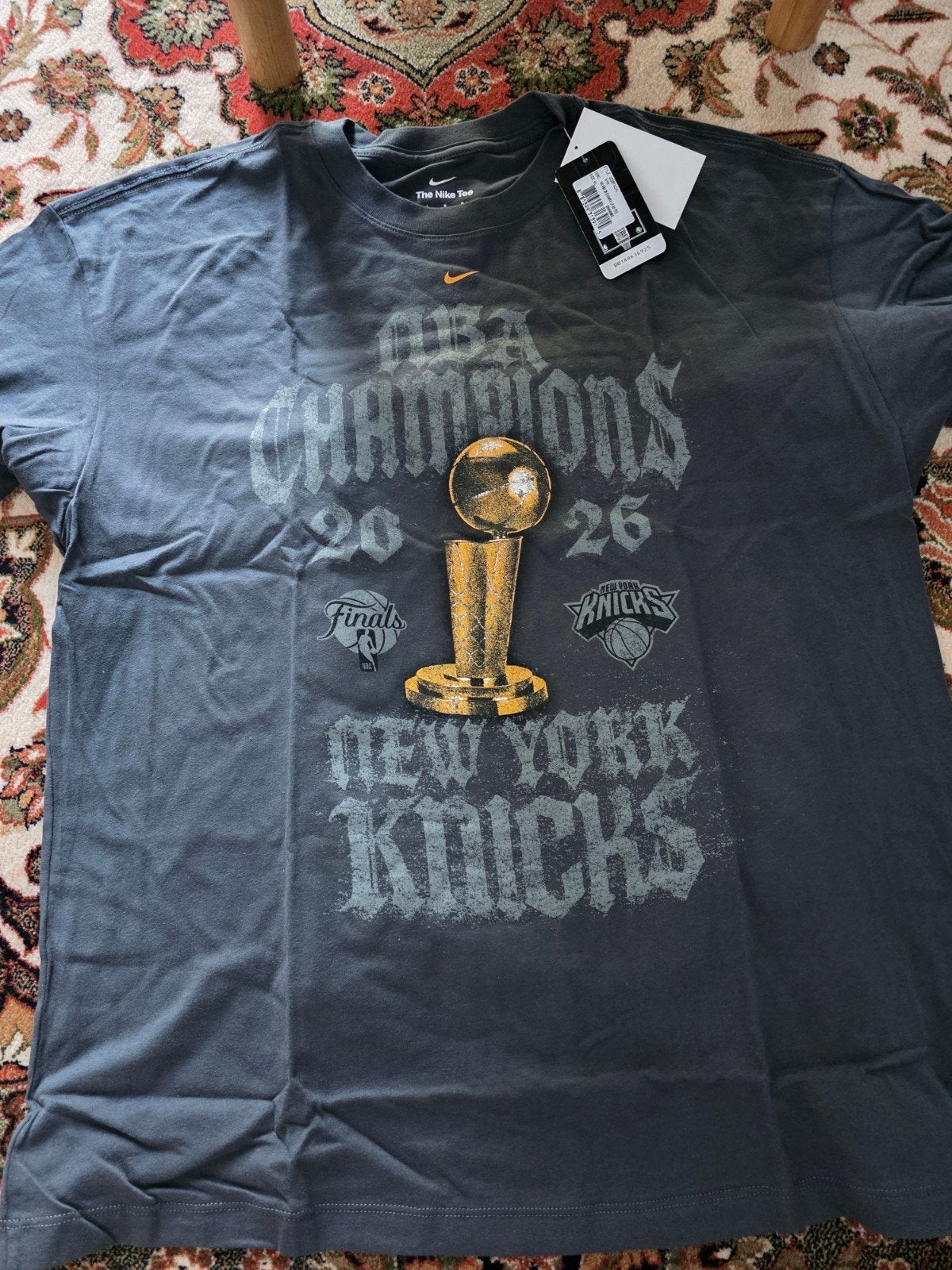 T-shirt (neuf avec etiquette) Nike officiel New York Knicks, Enlèvement, Gris