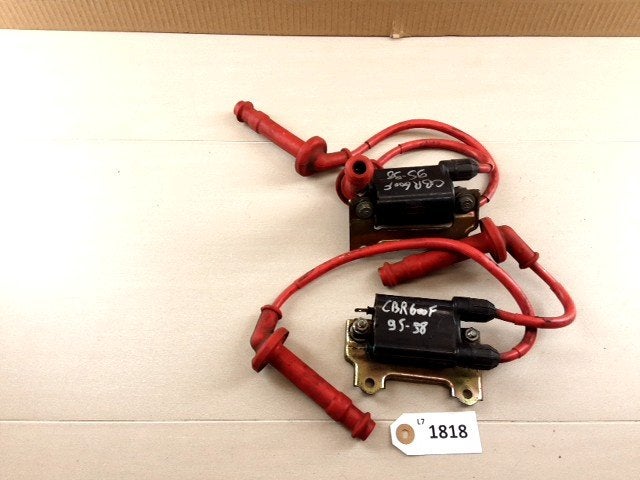 CBR600F 1995 - 1998 Honda Bobijn bougiekop D1-37035, Motoren, Onderdelen | Honda