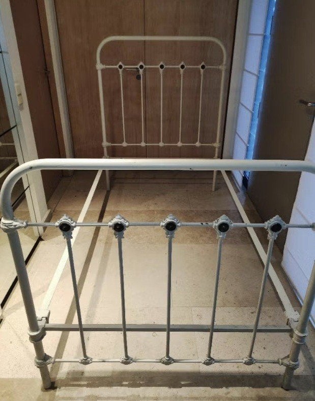 vintage ijzeren bedframe, Ophalen, Gebruikt