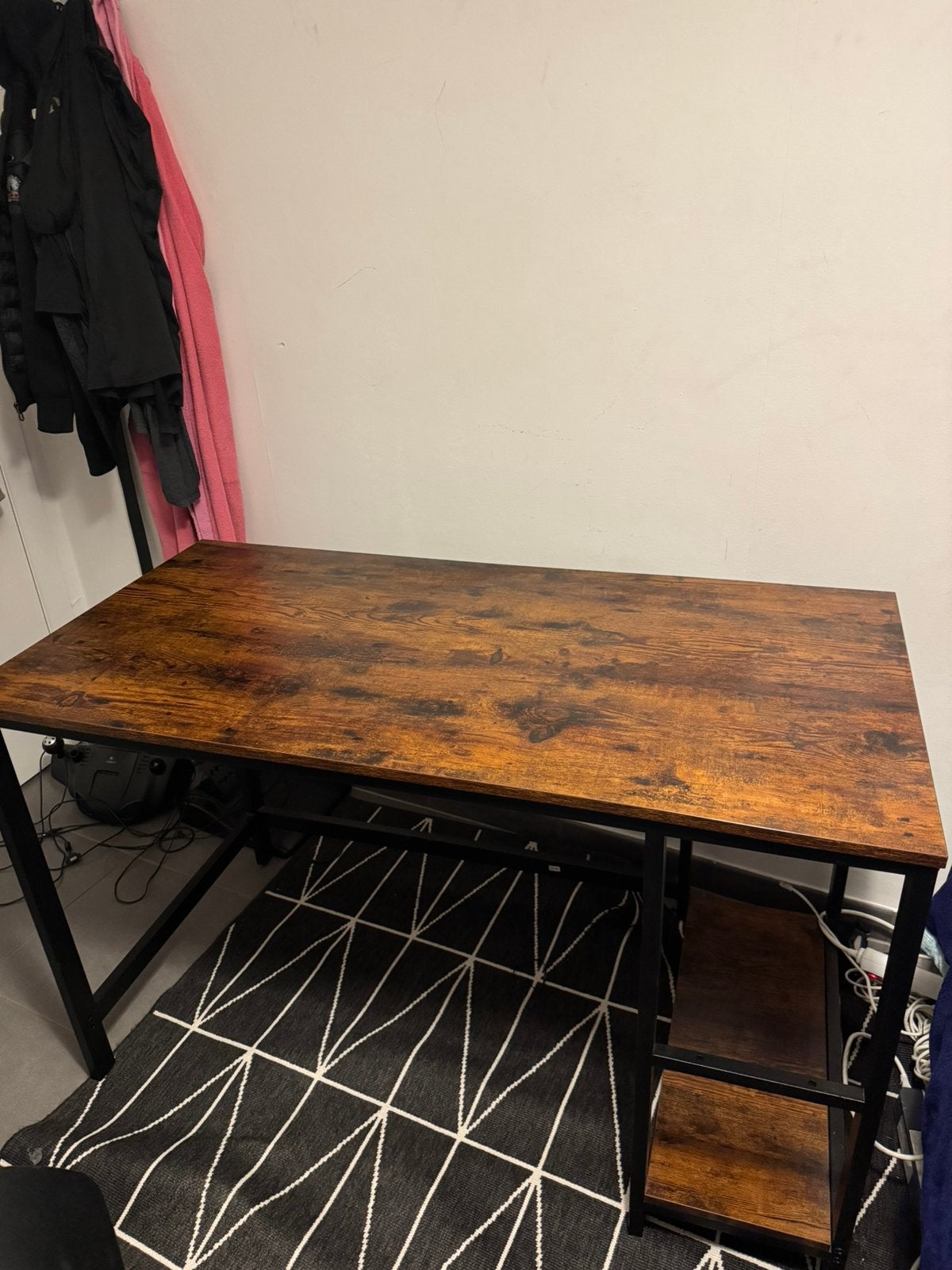 bureau, Enlèvement, Comme neuf