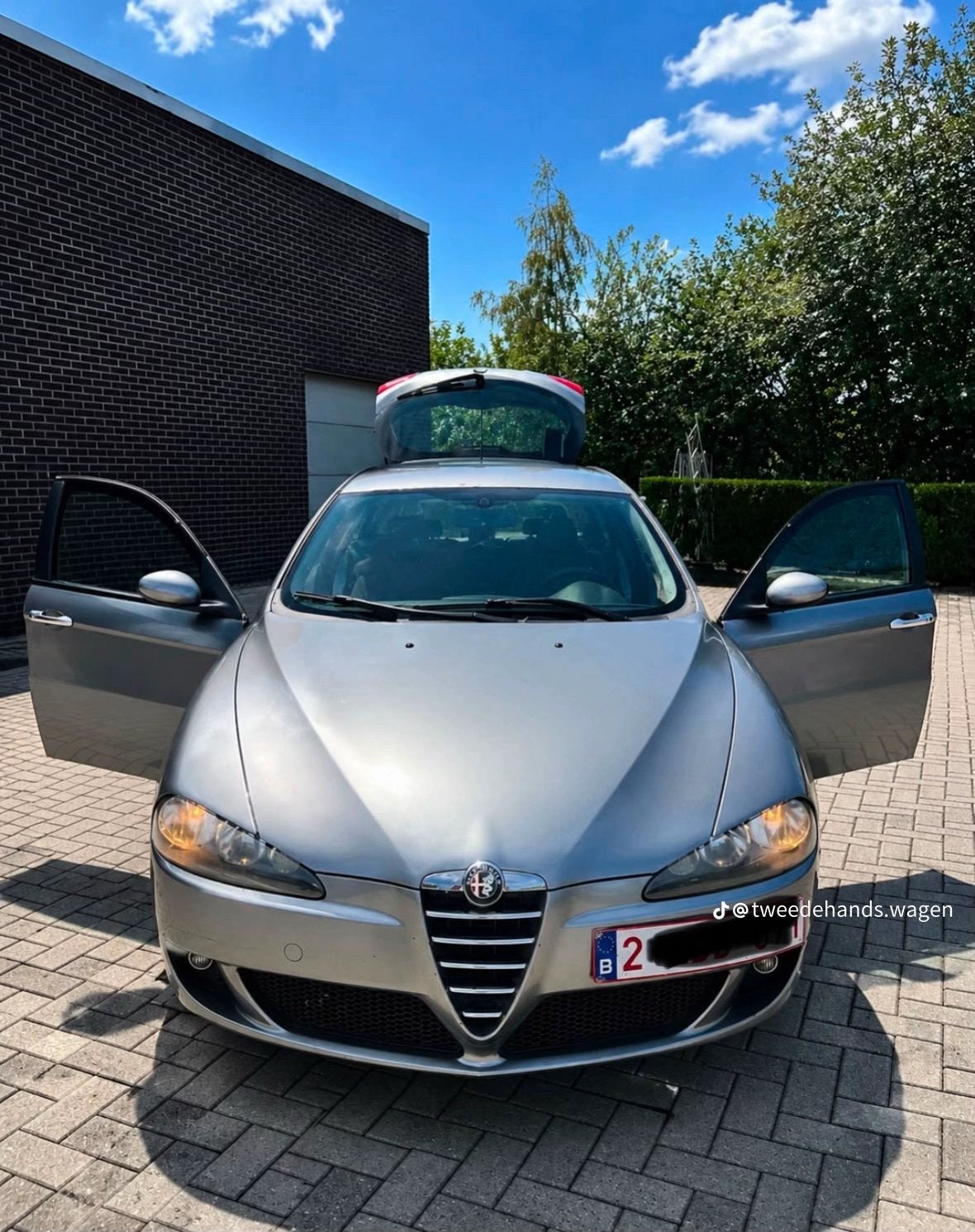 Alfa Romeo 147 1.6 twinspark benzine km 169.000, Autos, Alfa Romeo, Cuir, USB, Achat, Boîte manuelle