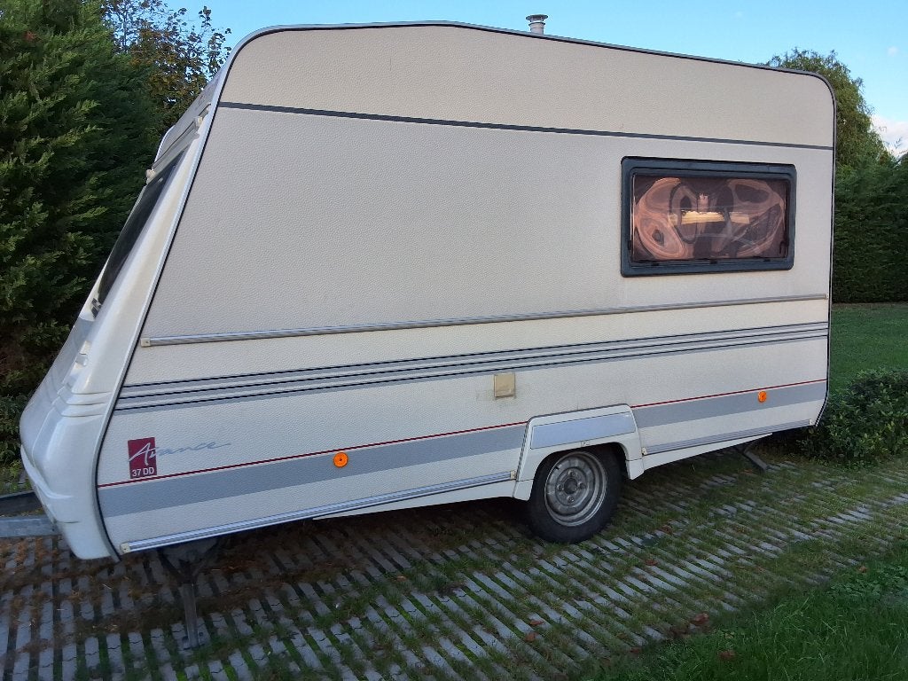 Caravan 3 personen, Particulier, Tot en met 3, 750 - 1000 kg, Dwarsbed