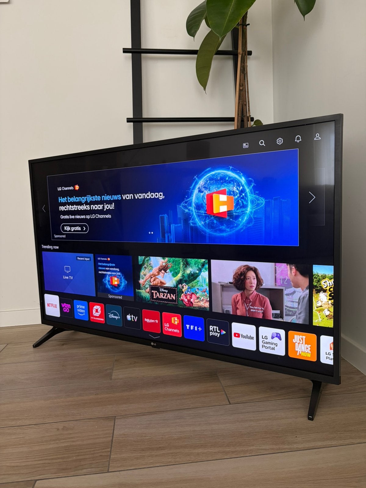LG 50UP75006LF met muurbeugel, Audio, Tv en Foto, Ophalen, Zo goed als nieuw, LG, Smart TV