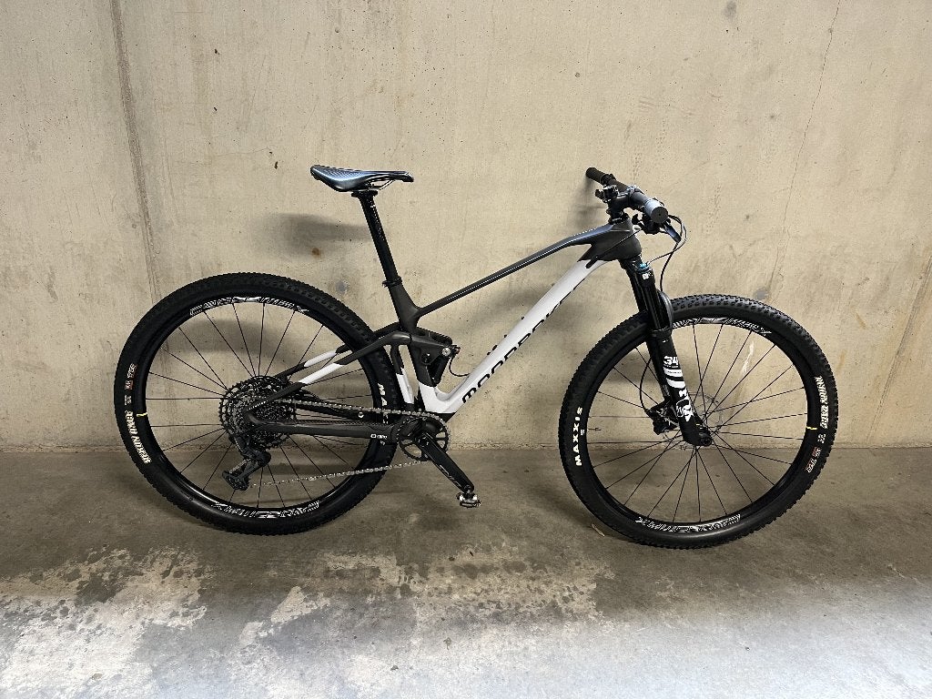 Mondraker F-Podium MTB carbon fully maat M, Fietsen en Brommers, Fietsen | Mountainbikes en ATB, Fully, Ophalen