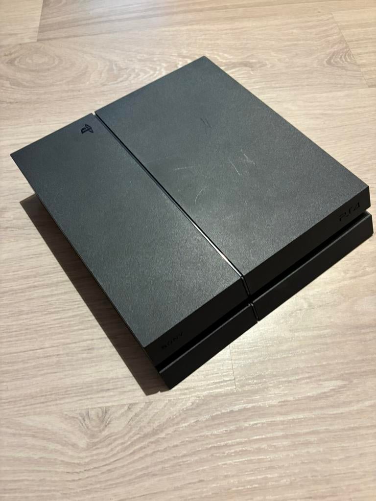 Playstation 4 500gb, Games en Spelcomputers, Spelcomputers | Sony PlayStation 4, Zo goed als nieuw, Original, 500 GB, Met 2 controllers