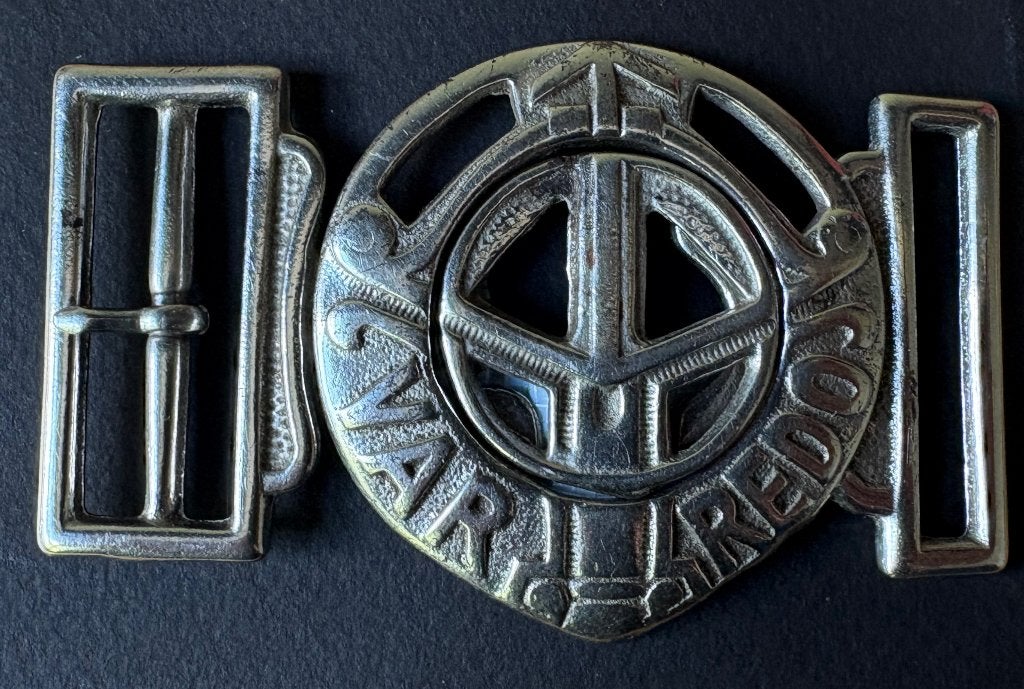 Boucle de ceinture ancienne Scout de Suède, Enlèvement ou Envoi, Comme neuf, Emblème, Broche ou Badge