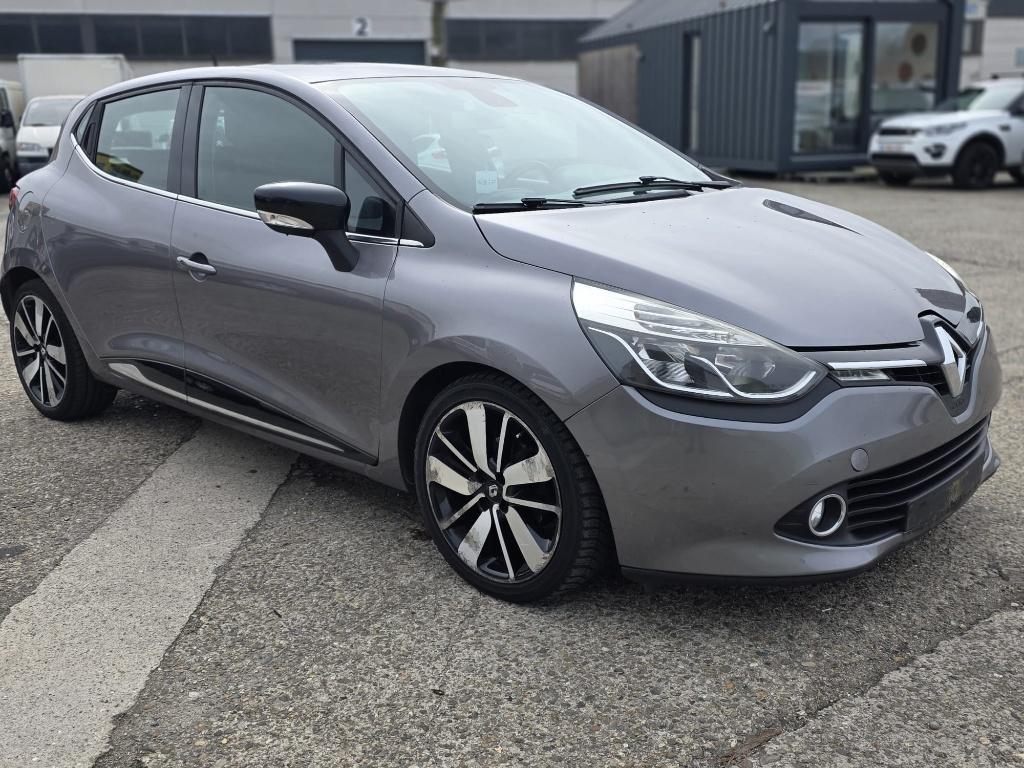 RENAULT CLIO 0.9 BENZINE 2015, Autos, Renault, Achat, Boîte manuelle, 5 portes, Particulier