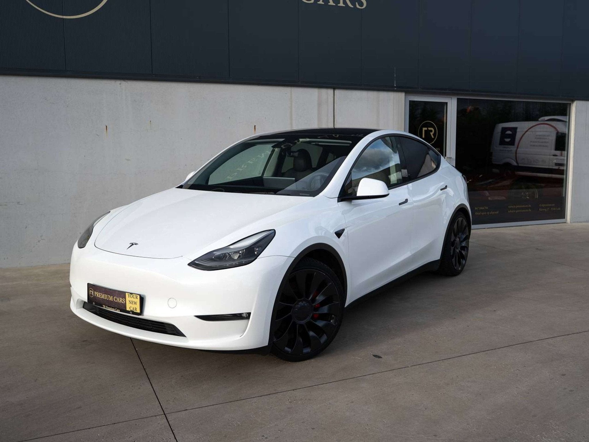 Tesla Model Y 72.5 kWh l Long Range l Performance l 377 kW l, Autos, Achat, Noir, 5 portes, 5 places