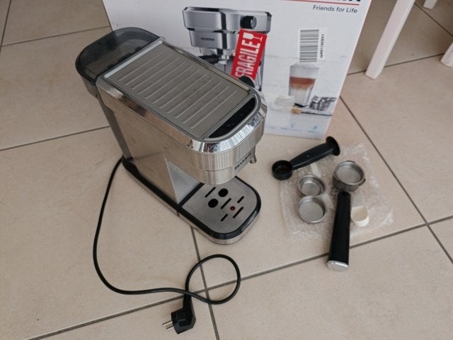Machine à expresso SEVERIN, Dolce Gusto, Enlèvement, Réservoir d'eau, Autres marques