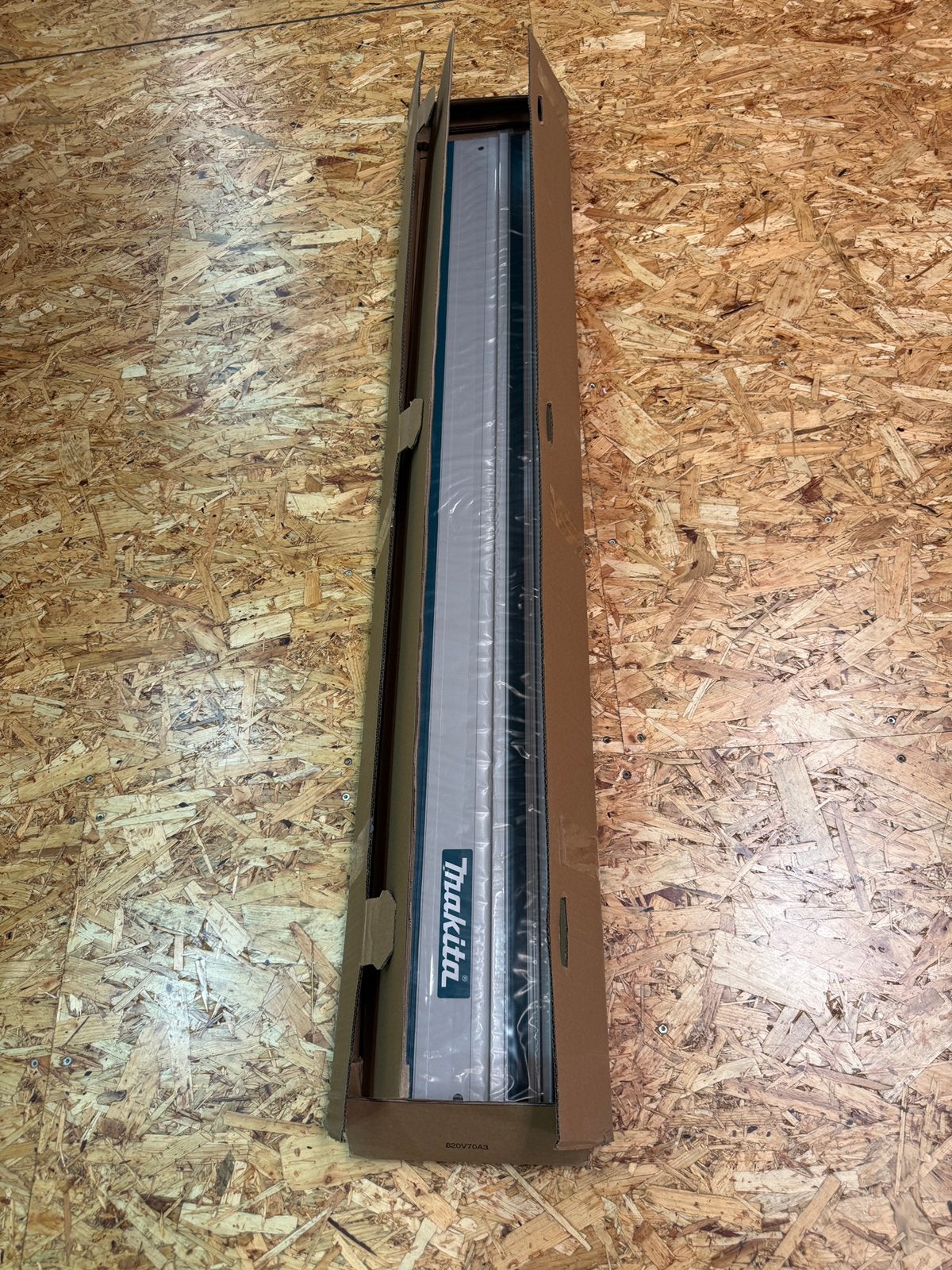 Rail de guidage Makita 3 Mètres Neuf 194367-7, Bricolage & Construction, Outillage | Scies mécaniques, Enlèvement, Neuf