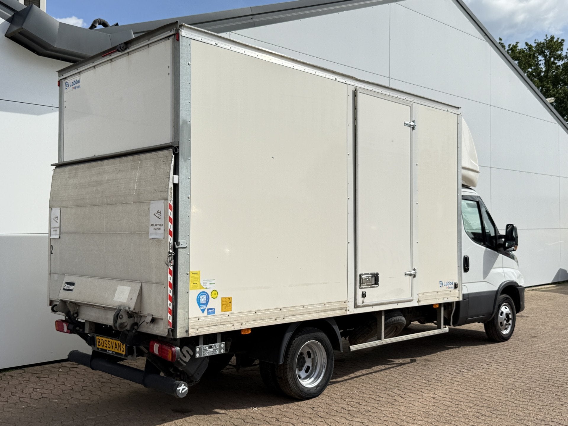 Iveco Daily 35C16 3.0 160PK Bakwagen Laadklep Zijdeur Camera, Alarme, Achat, Entreprise, Boîte manuelle