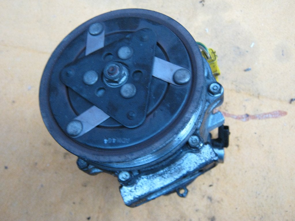 Pompe de climatisation pour Peugeot/Citroën 1.8i 2.0i essenc, Enlèvement ou Envoi, Utilisé, Citroën
