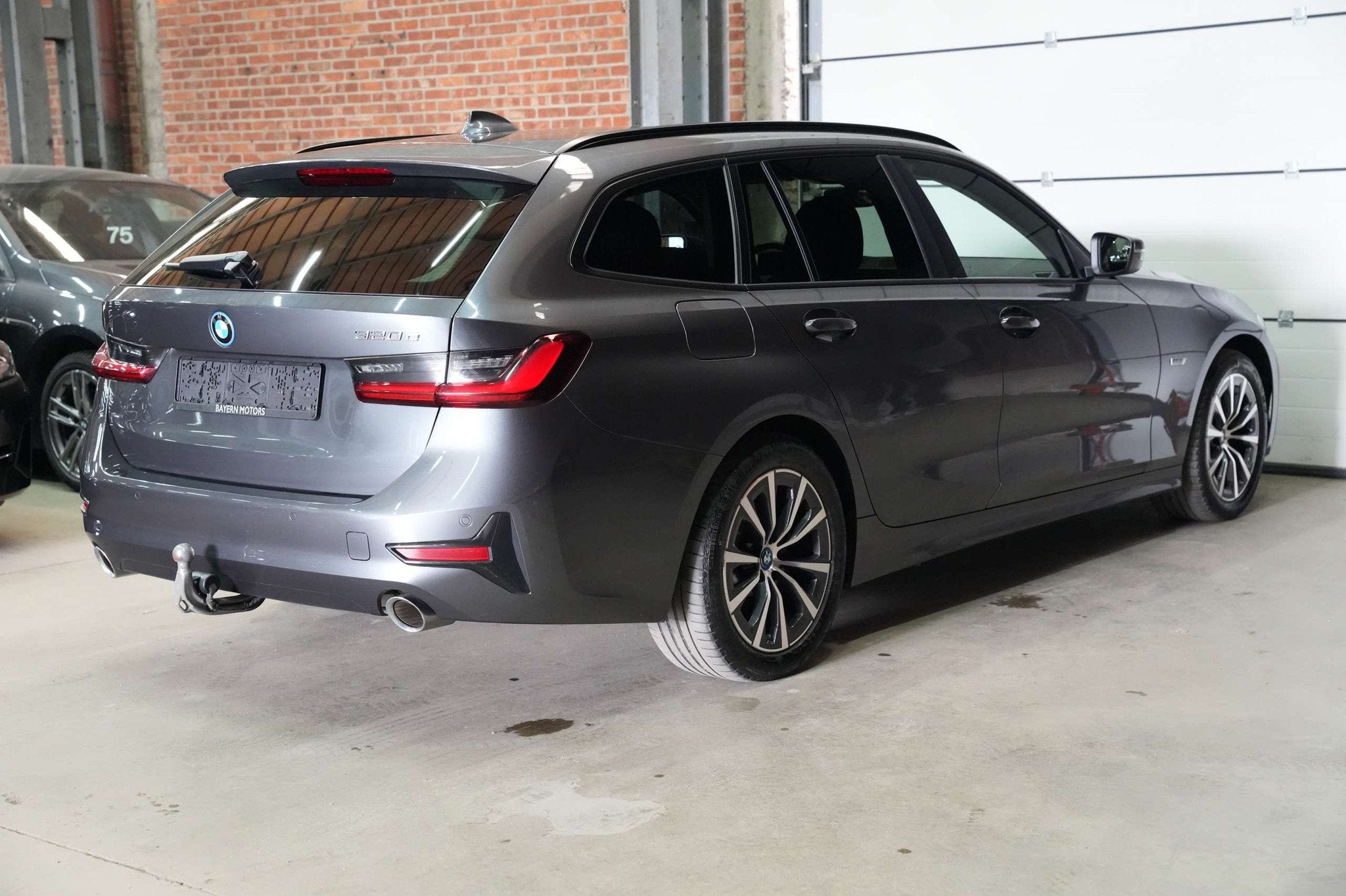 BMW 320 e Plug in Hybride Benzine Garantie Automaat Trekha, Automaat, 1998 cc, Stof, 4 cilinders