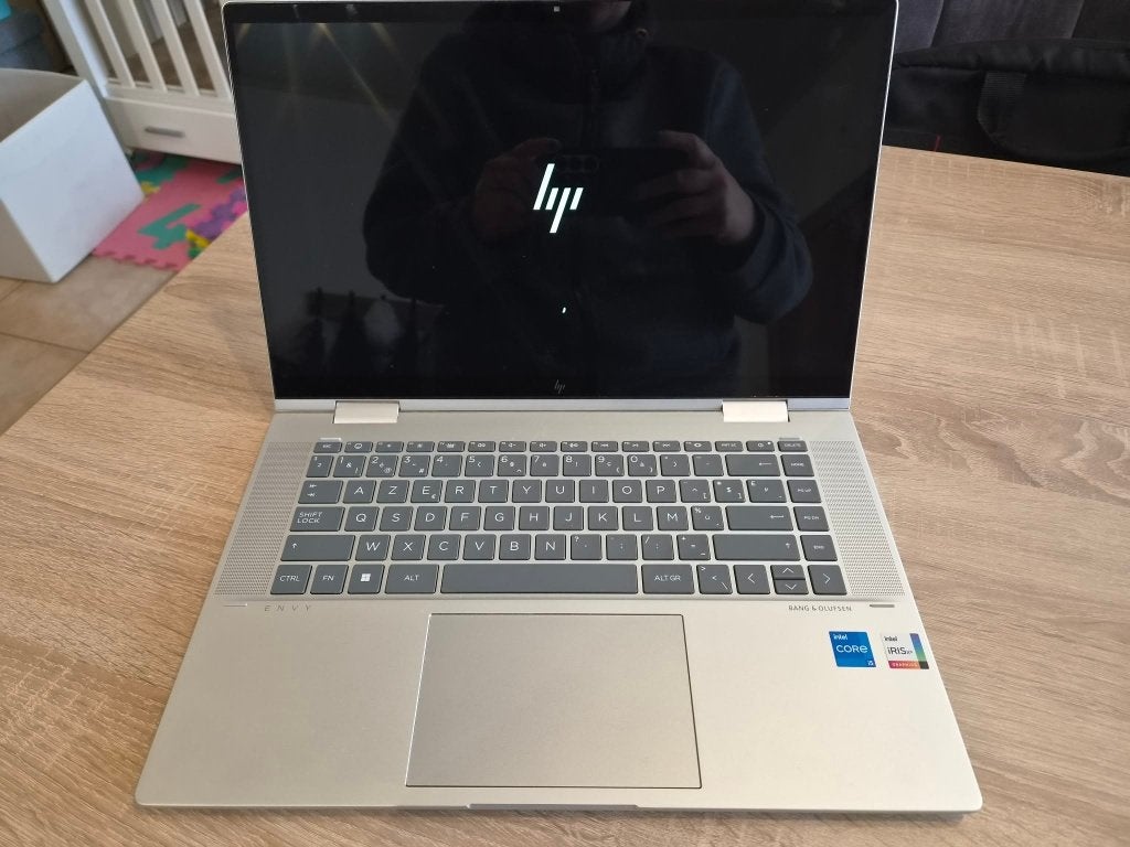 Hp Laptop 2in1, Neuf, Hp, Amd ryzen 7 7730U, Avec écran tactile