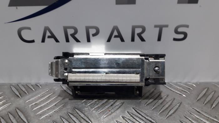 Antenne amplificateur d'un Mercedes CLA, 3 mois de garantie, Utilisé, -, -