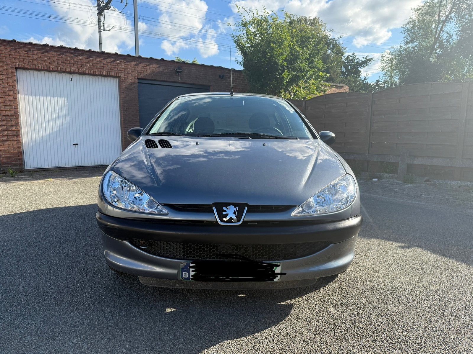 Peugeot 206 Generation 1.4i weinig kms, Voorwielaandrijving, Stof, Zwart, Blauw