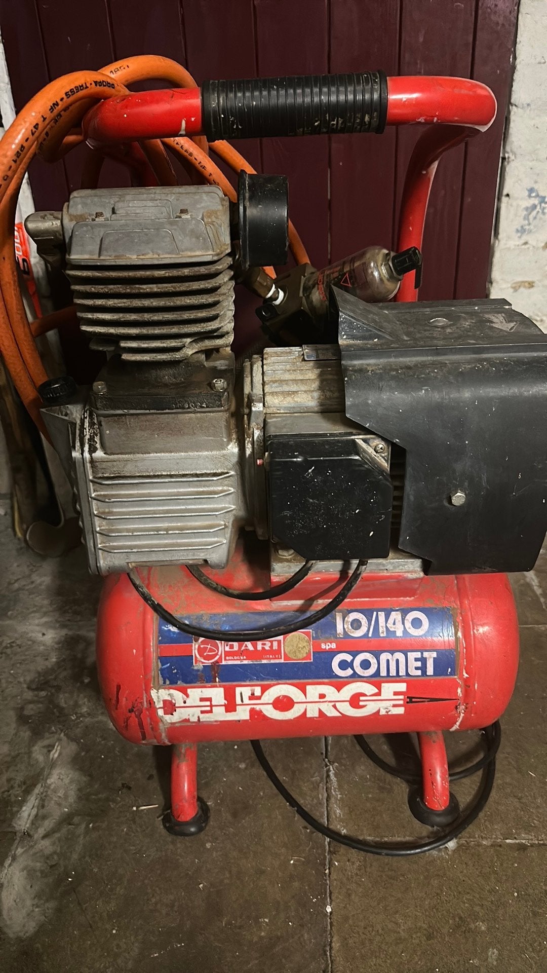 Compresseur d'air Dari Comet 10/140 (Delforge) — 230 V, Bricolage & Construction, Moins de 25 litres, Moins de 200 litres/min