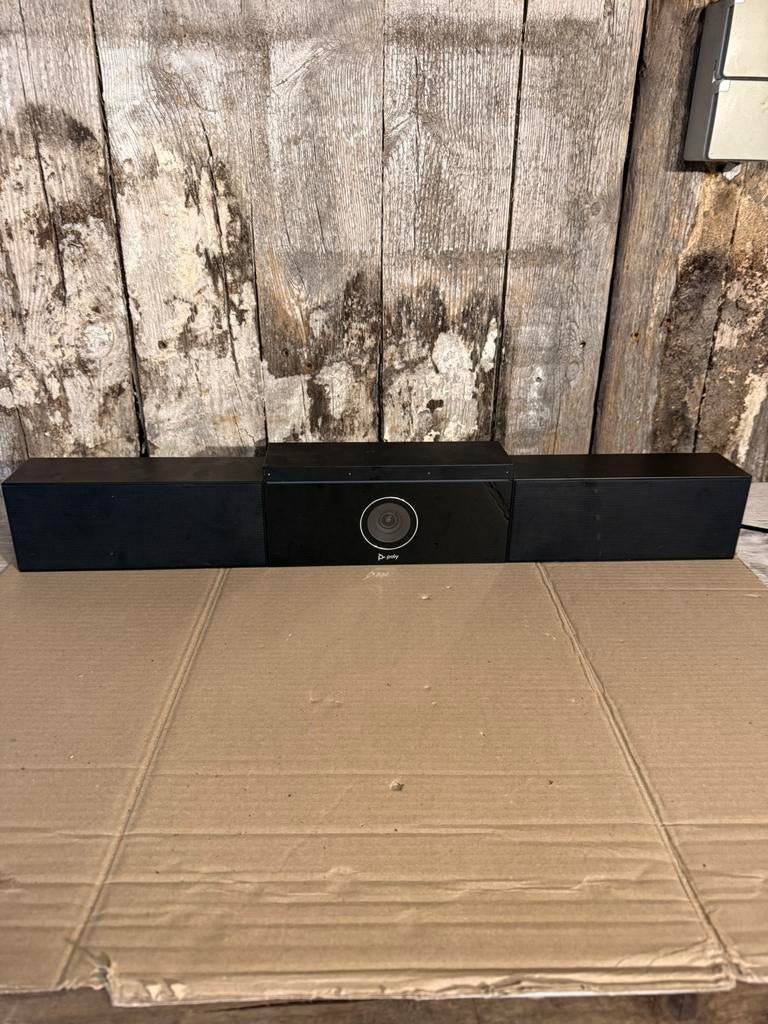 Poly Studio USB Soundbar met Camera – Videoconferencing, Computers en Software, Webcams, Ophalen, Zo goed als nieuw, ChromeOS
