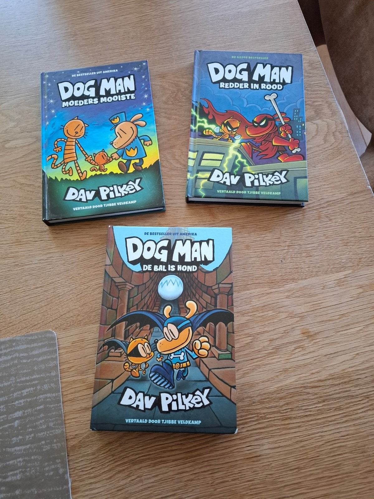 3 boeken Dog Man in nieuwstaat, Boeken, Kinderboeken | Jeugd | onder 10 jaar, Ophalen of Verzenden