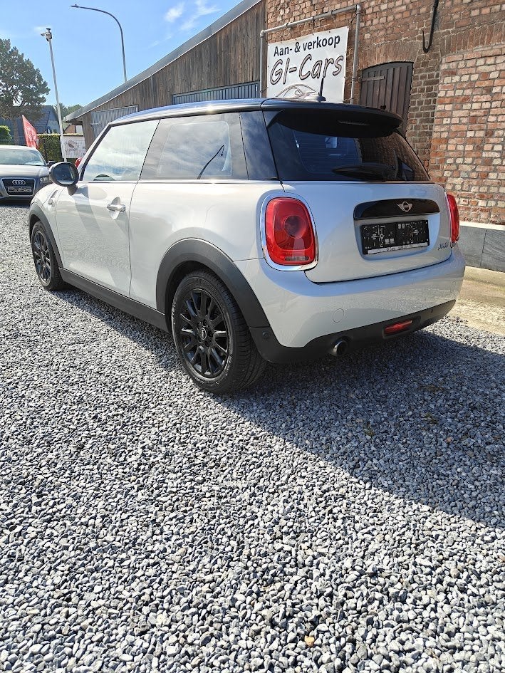 MINI Cooper (année de construction 2016, automatique), 100 kW, Achat, Euro 6, Entreprise