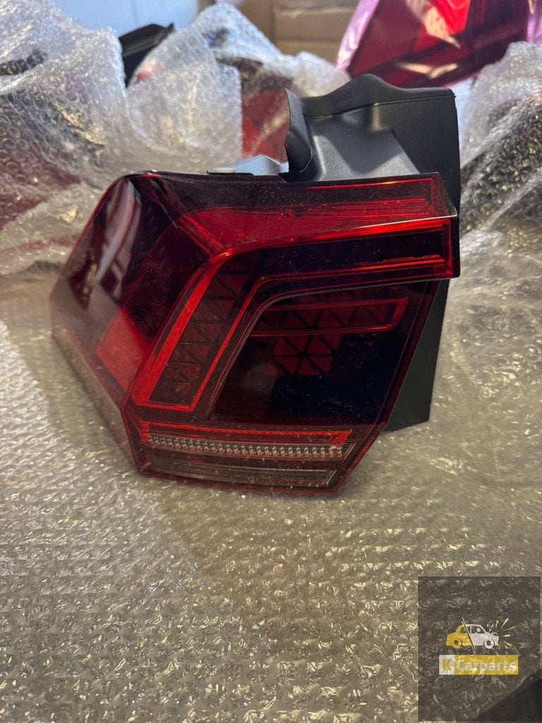 VW Tiguan 5NA LED Achterlicht Links buiten 5NA945207F, Gebruikt, Volkswagen, Volkswagen AG, Vw@volkswagen.de
