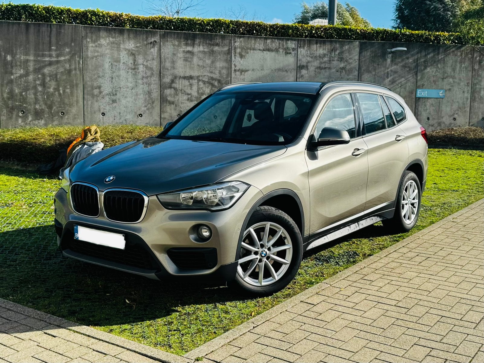 BMW X1 Sdrive 1.6d Automaat, X1, Dealer onderhouden, Euro 6, Bedrijf