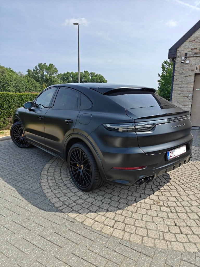 Porsche Cayenne Cayenne Turbo S E-Hybrid 680 PK, Auto's, Porsche, Automaat, Parkeerassistent, Zwart, Leder