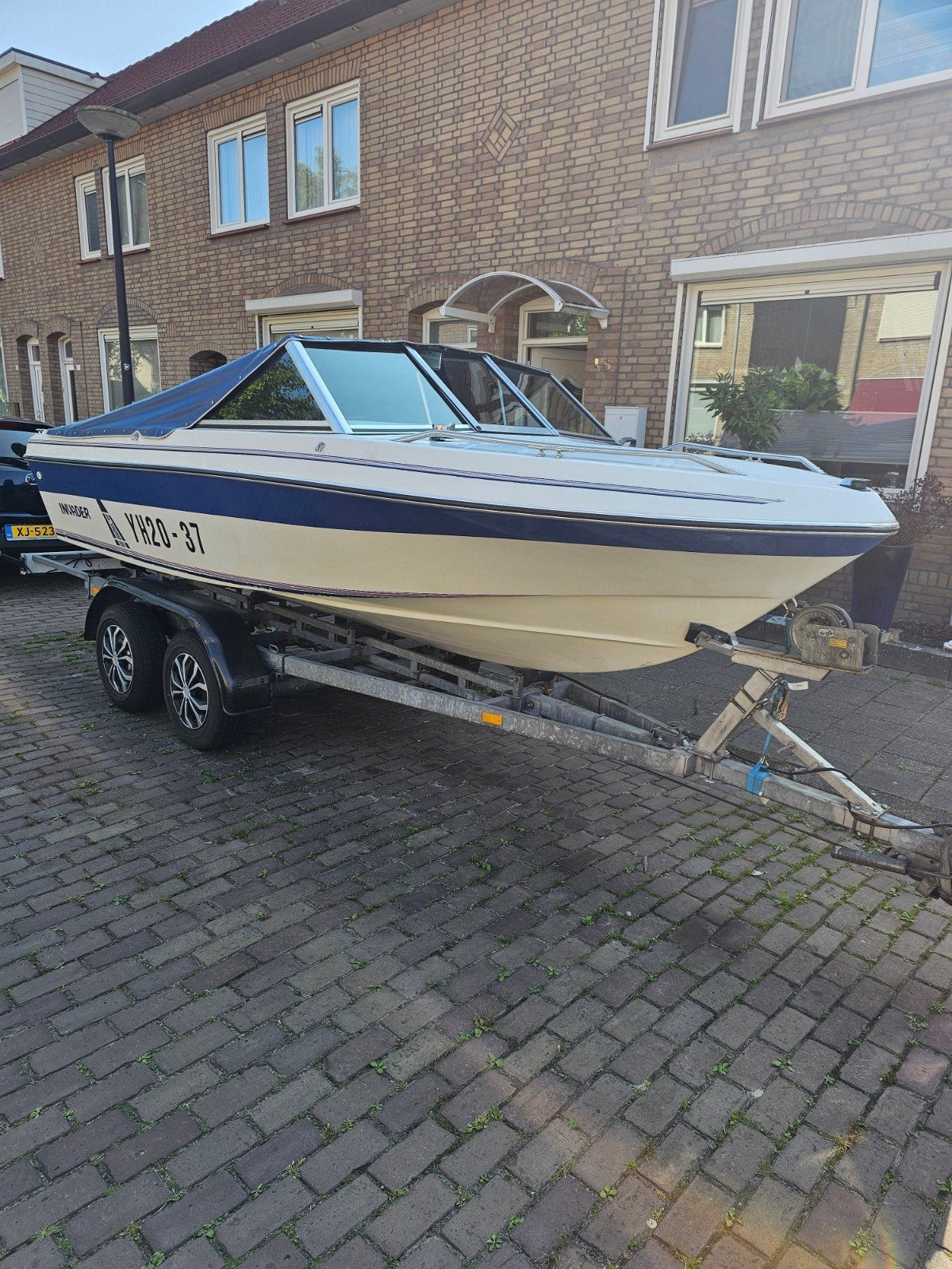 Te koop mooie invader speedbood incl ski,s en reddingsvesten, Watersport en Boten, Speedboten, Ophalen, Buitenboordmotor