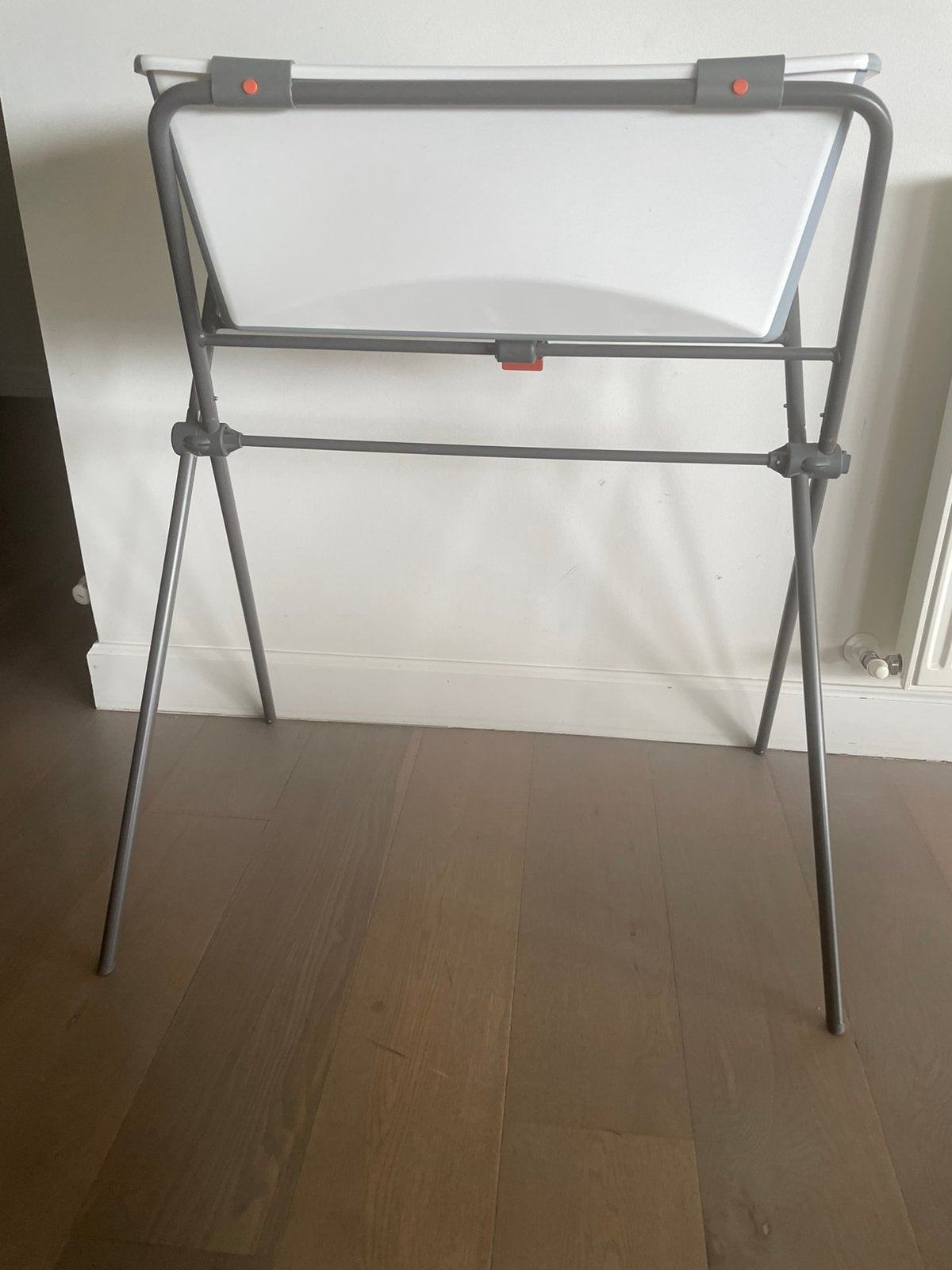 Stokke Flexi Bath met opvouwbaar onderstel + babyzitje, Kinderen en Baby's, Ophalen, Zo goed als nieuw, Badje
