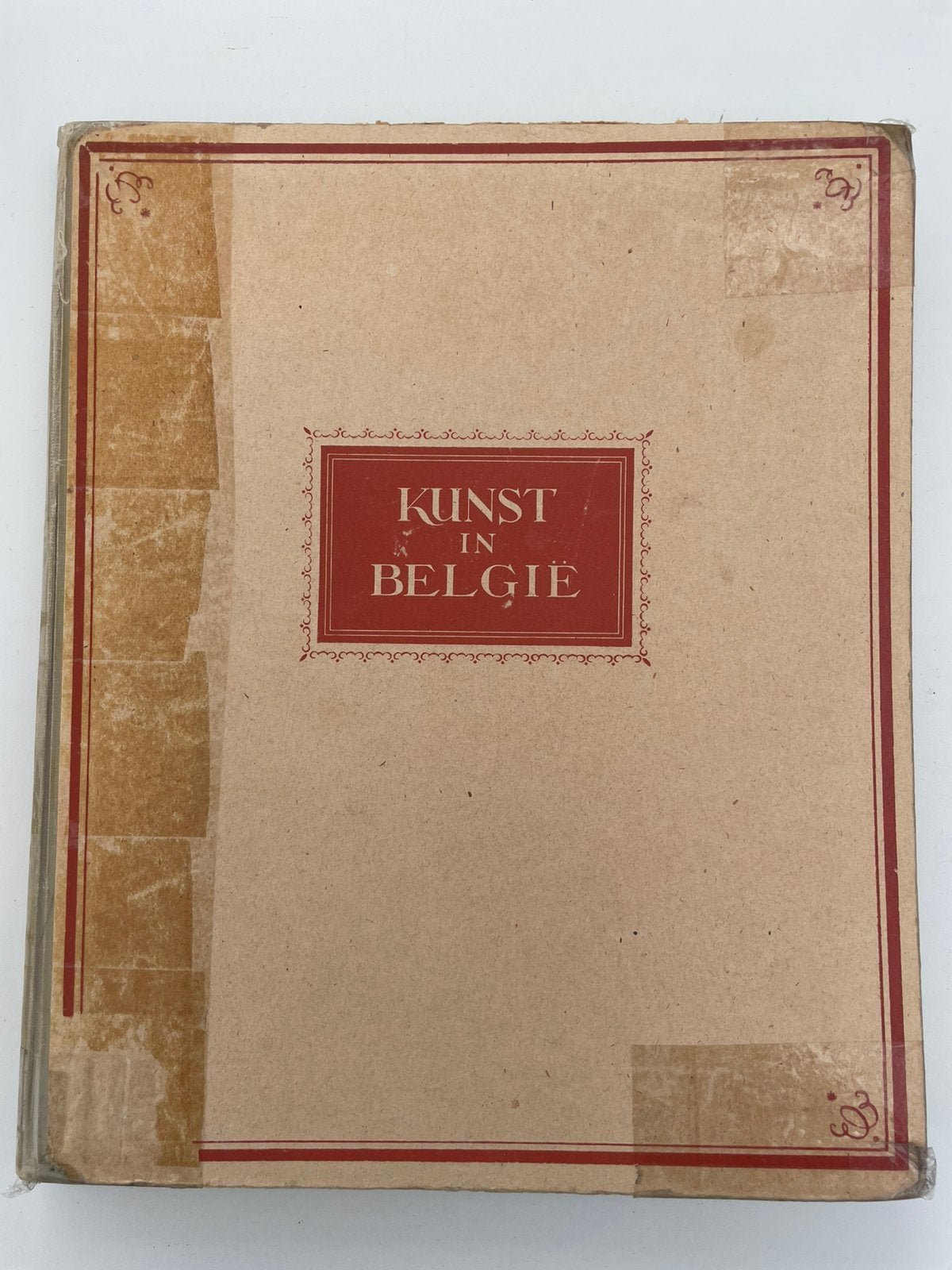 Boek “Kunst in België” + 1 boek gratis, Antiek en Kunst, Antiek | Boeken en Manuscripten, Ophalen