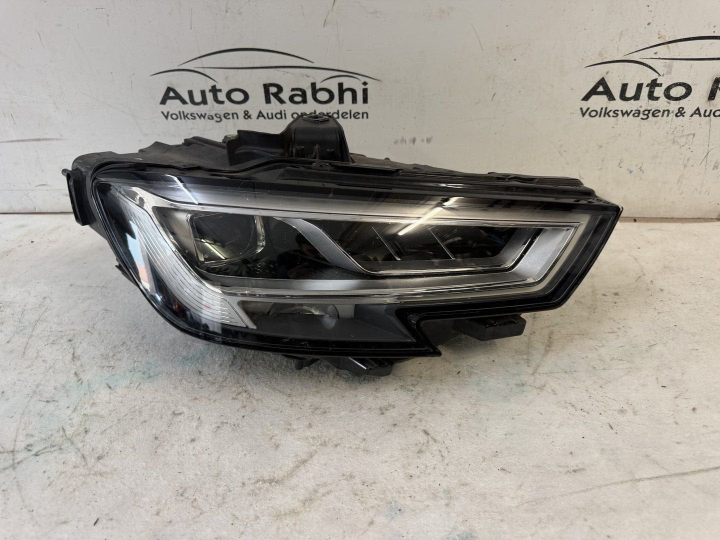 Audi A3 8v facelift koplamp rechts Matrix 8V0941036, -, Utilisé, -, -
