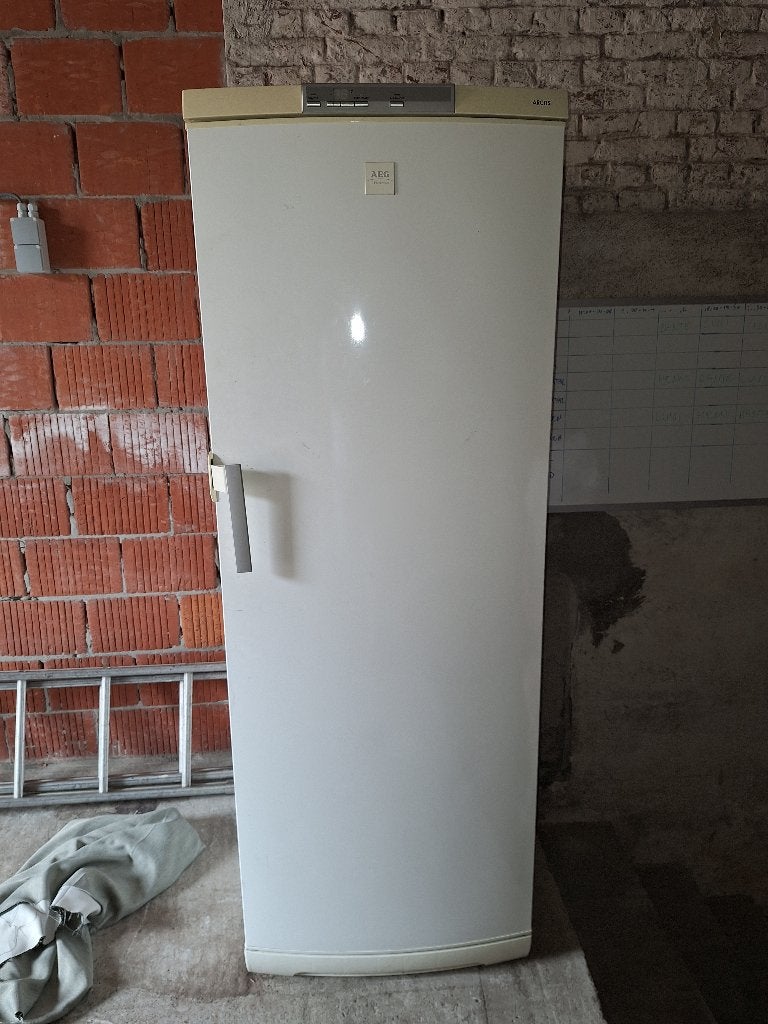 Diepries AEG Arctis, Elektronische apparatuur, Vriezers en Diepvrieskisten, Gebruikt, 160 cm of meer, Vrijstaand, Ophalen