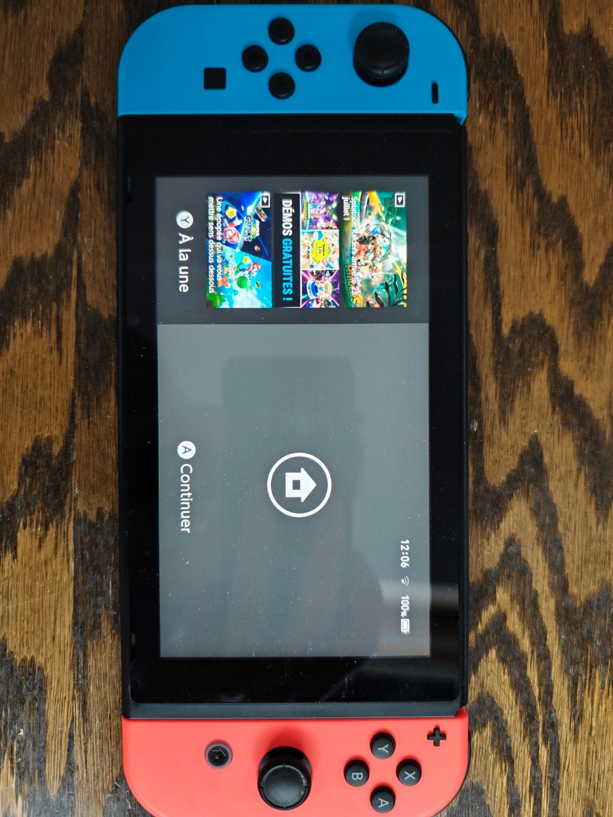 Nintendo Switch in uitstekende staat, Games en Spelcomputers, Ophalen, Gebruikt, Met 1 controller, Switch Original
