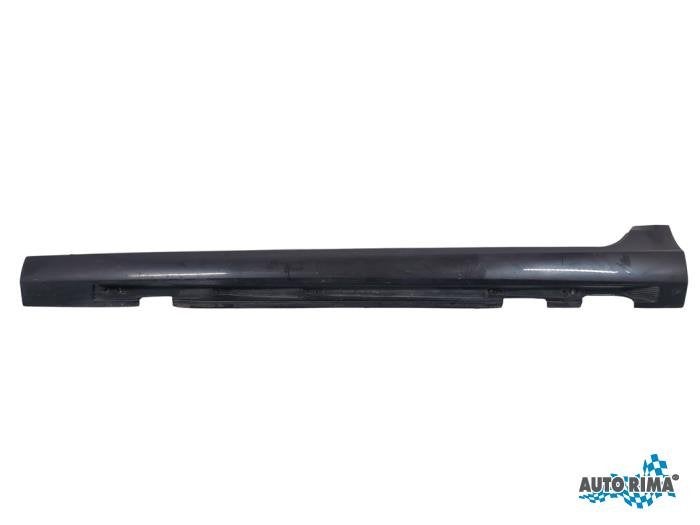 Seuil gauche d'un Volvo V60 (487), -, 3 mois de garantie, -, -