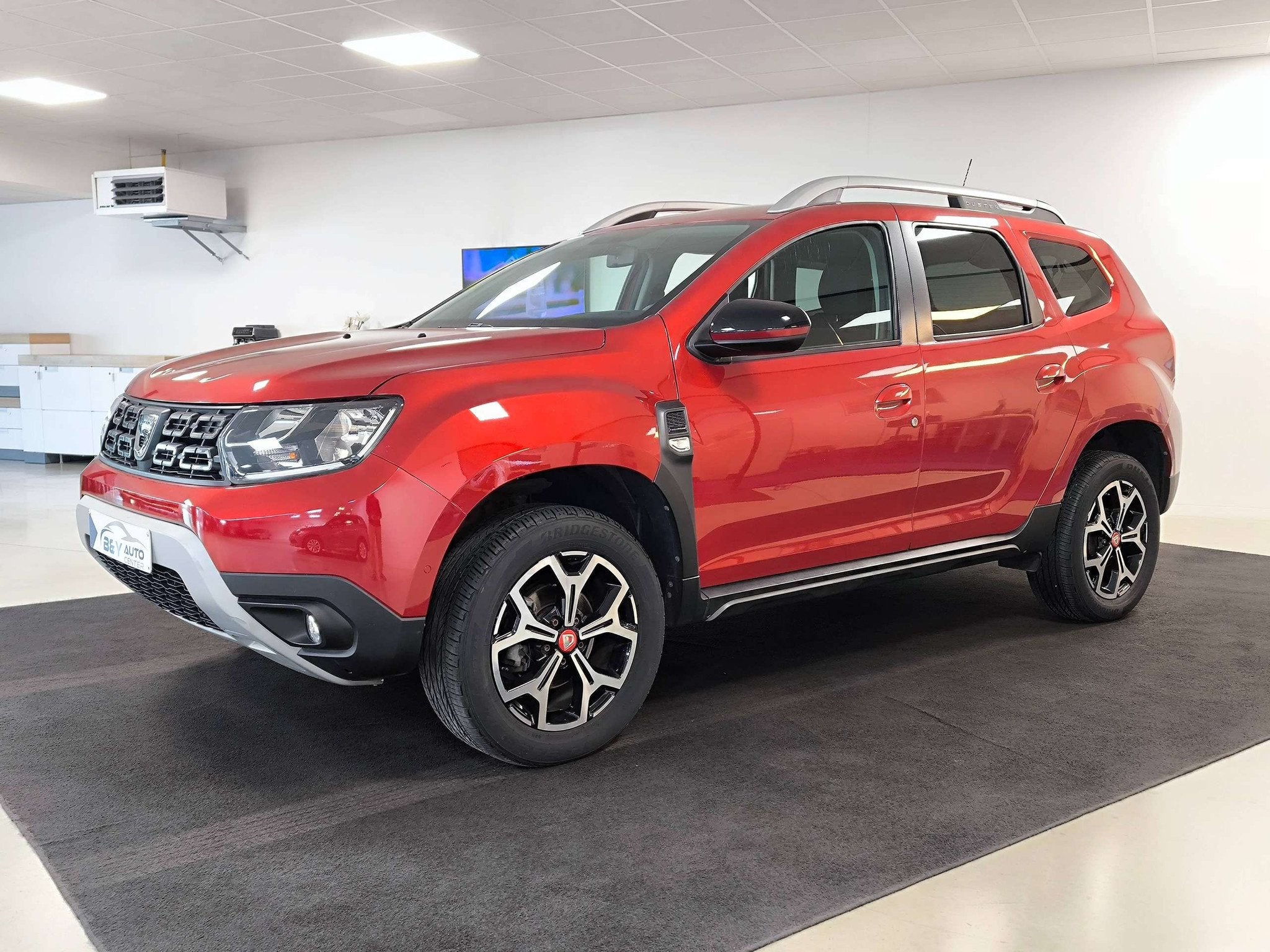 Dacia Duster 1.3 TCe Techroad 29.200km Camera / Trekhaak, Auto's, Voorwielaandrijving, Stof, Gebruikt, 4 cilinders