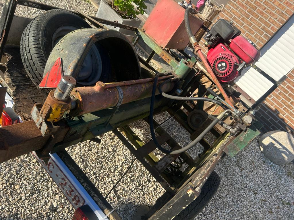 Kliefmachine, Zakelijke goederen, Ophalen