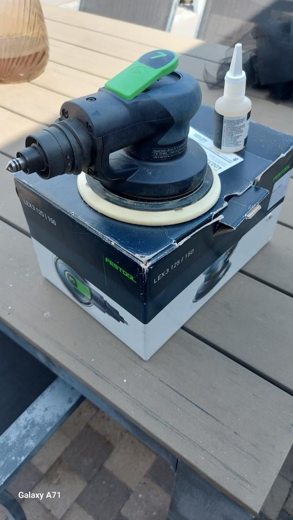 Festool excentrisch schuurmachine, Ophalen