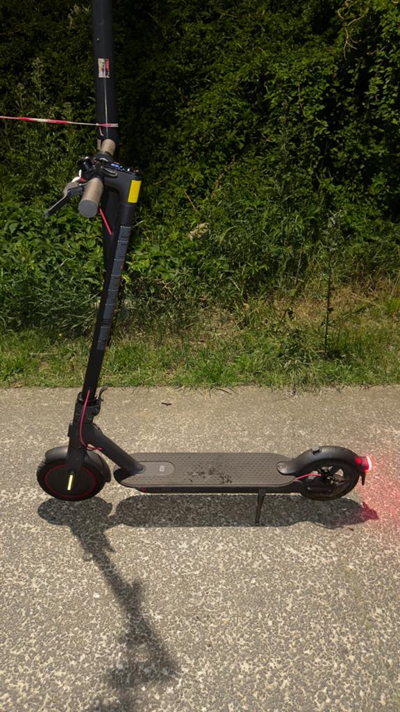 Xiaomi pro 2, Vélos & Vélomoteurs, Trottinettes, Enlèvement, Comme neuf, Step électrique (E-scooter)