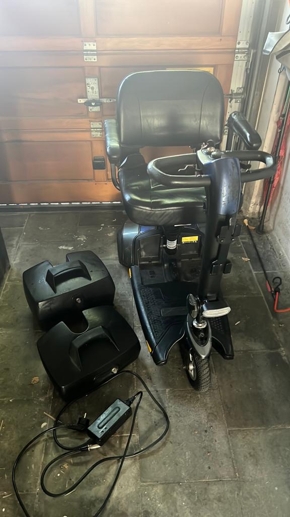 Scootmobiel past in autokoffer, Diversen, Ophalen, Gebruikt