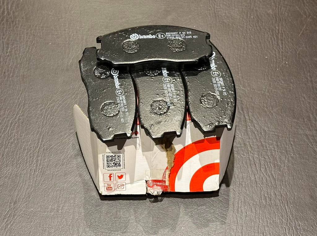 Plaquettes de frein Brembo pour Mitsubishi, Isuzu, Proton, Enlèvement ou Envoi, Neuf, Daihatsu
