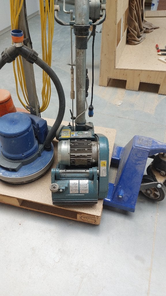 Parketschuurmachine, Ophalen, Gebruikt, 1200 watt of meer, Bandschuurmachine