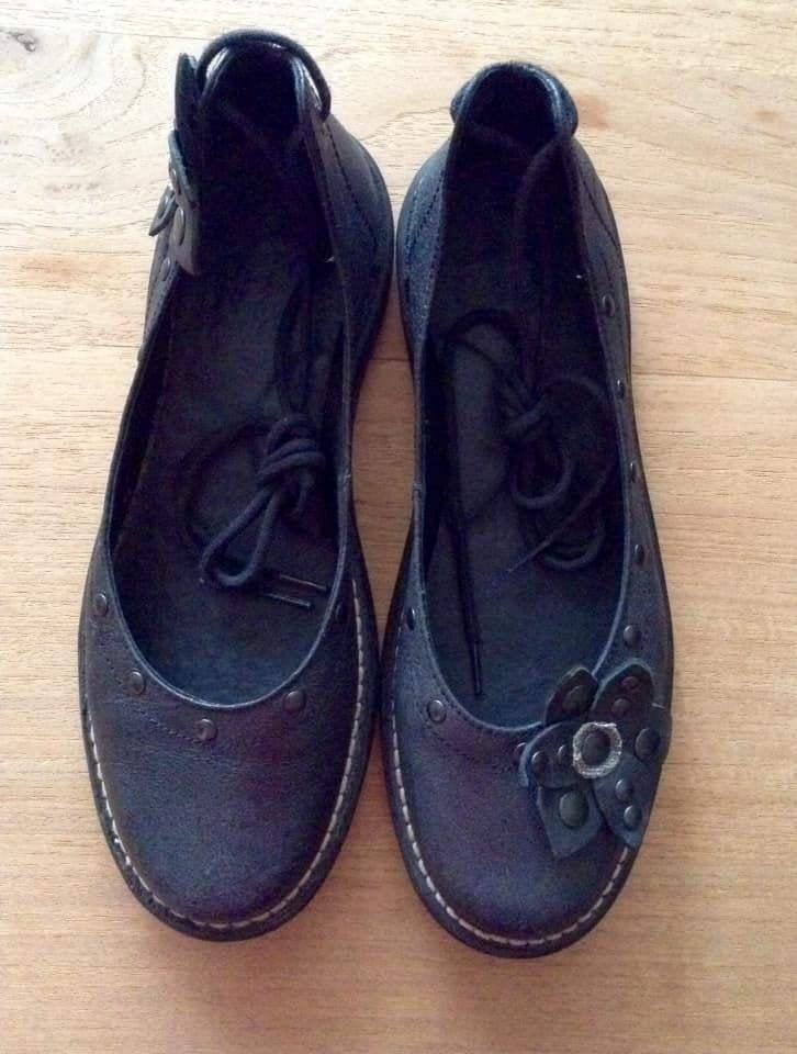 Kickers zachte leren schoenen p.38, Pumps, Zwart, Ophalen of Verzenden, Zo goed als nieuw