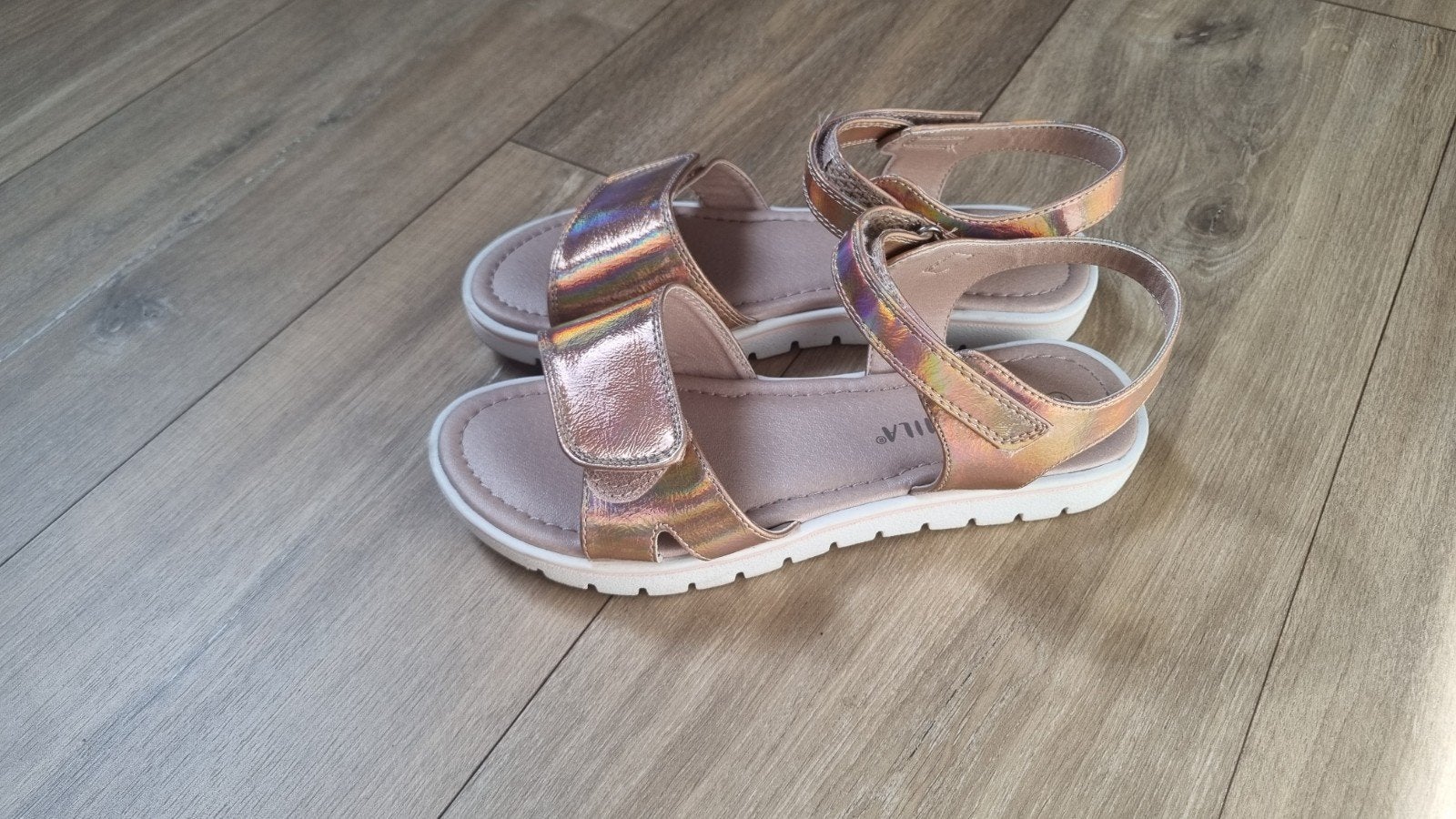 meisjesschoenen/ sandalen maat 37 milo & mila, Enfants & Bébés, Vêtements de bébé | Chaussures & Chaussettes, Milo & Mila, Enlèvement