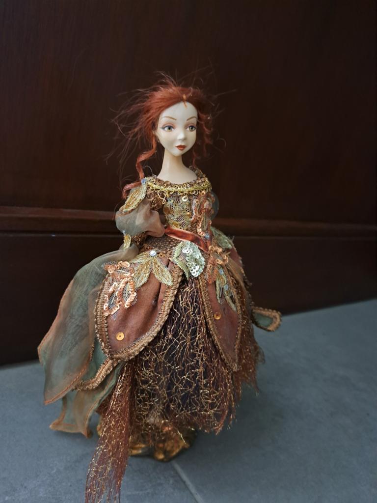 Decoratieve pop van goodwill, 27cm.hoog, Enlèvement