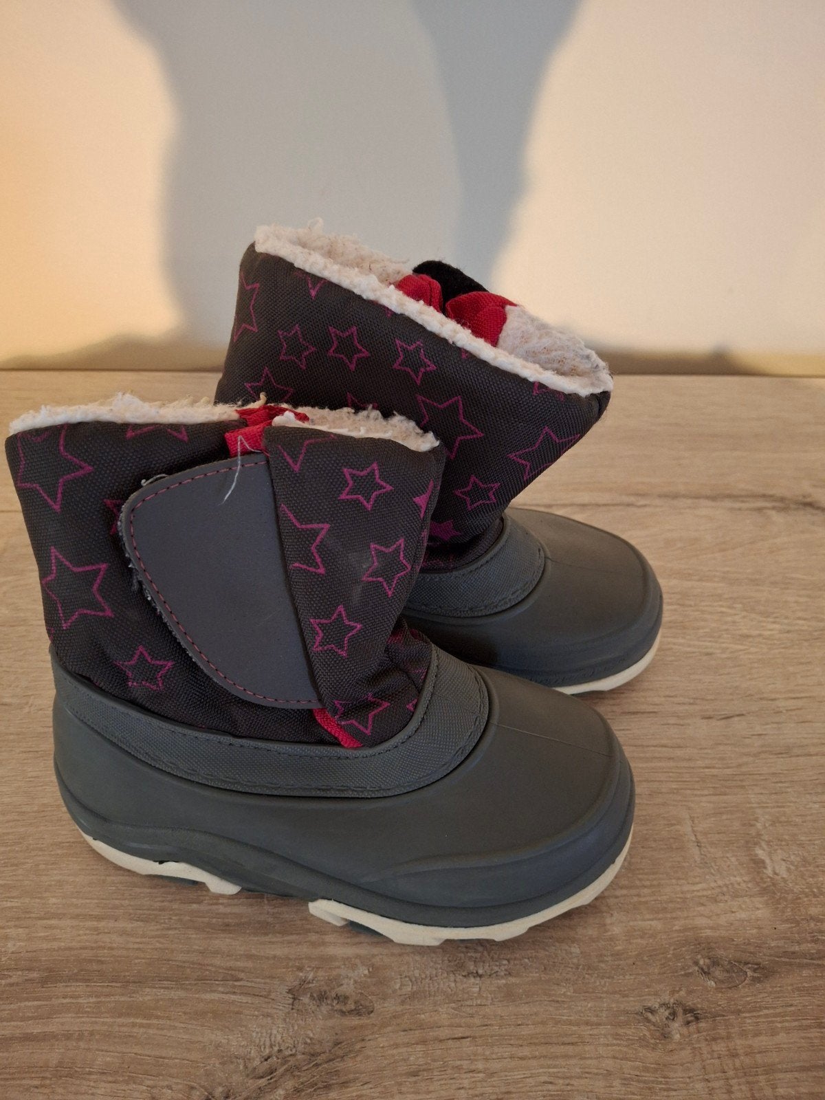 sneeuwlaarzen maat 25/26, Kinderen en Baby's, Babykleding | Schoentjes en Sokjes, Ophalen