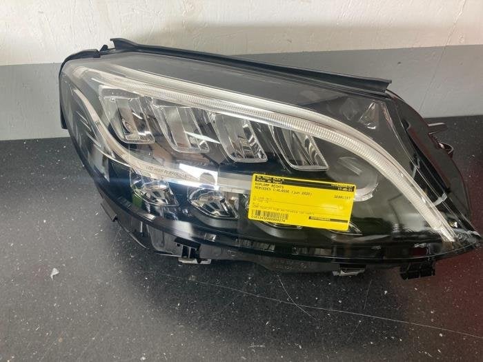 Koplamp rechts van een Mercedes C-Klasse, Gebruikt, -, Ophalen of Verzenden, -
