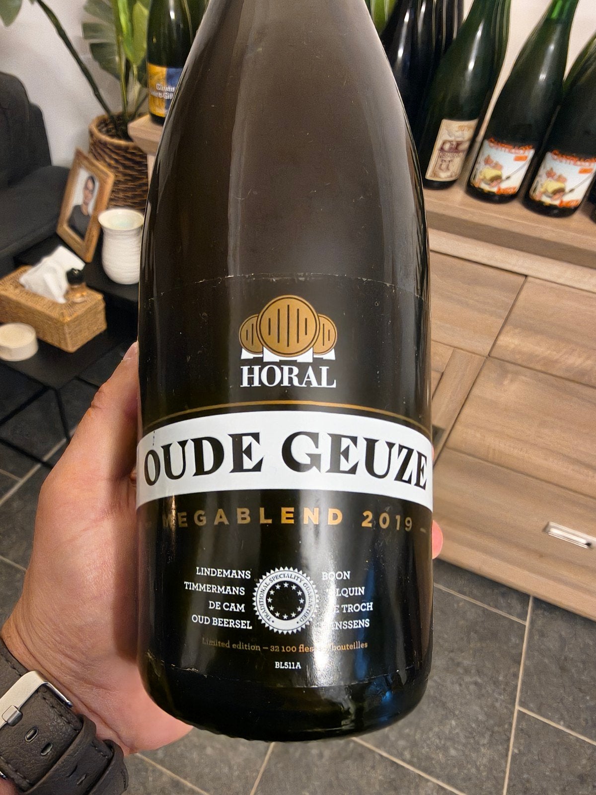 Oral Megablend 2019, Enlèvement