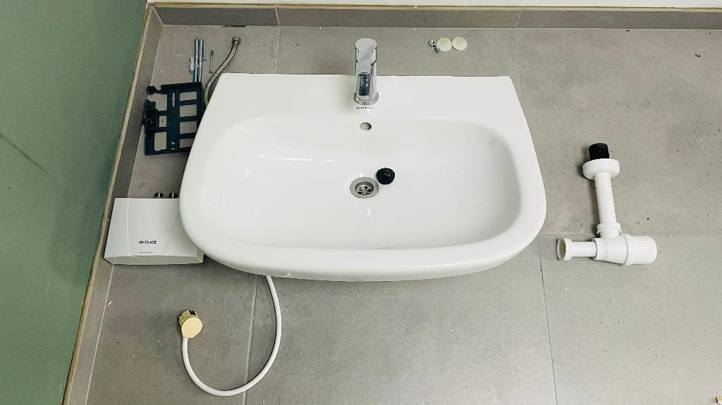 Lavabo Duravit 60cm et chauffe eau instantané Clage MCX4, Enlèvement, Comme neuf, Lavabo
