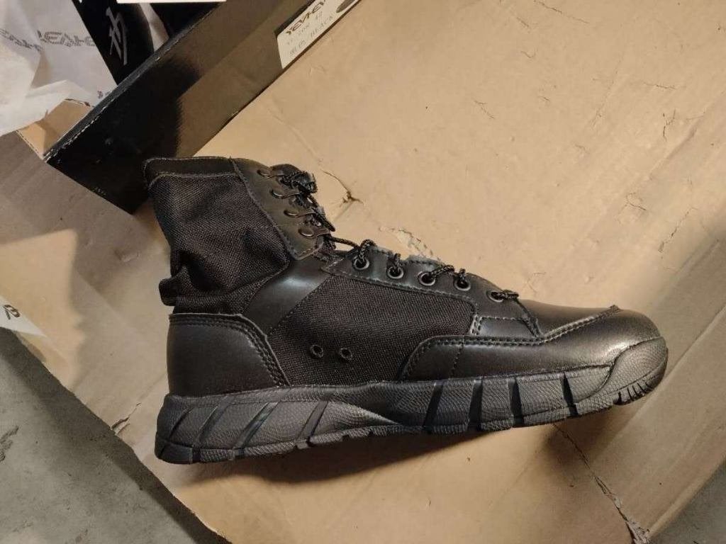 Nieuwe herenwandelschoenen te koop (maat 44), Verzenden, YEVHEV, Zwart, Nieuw